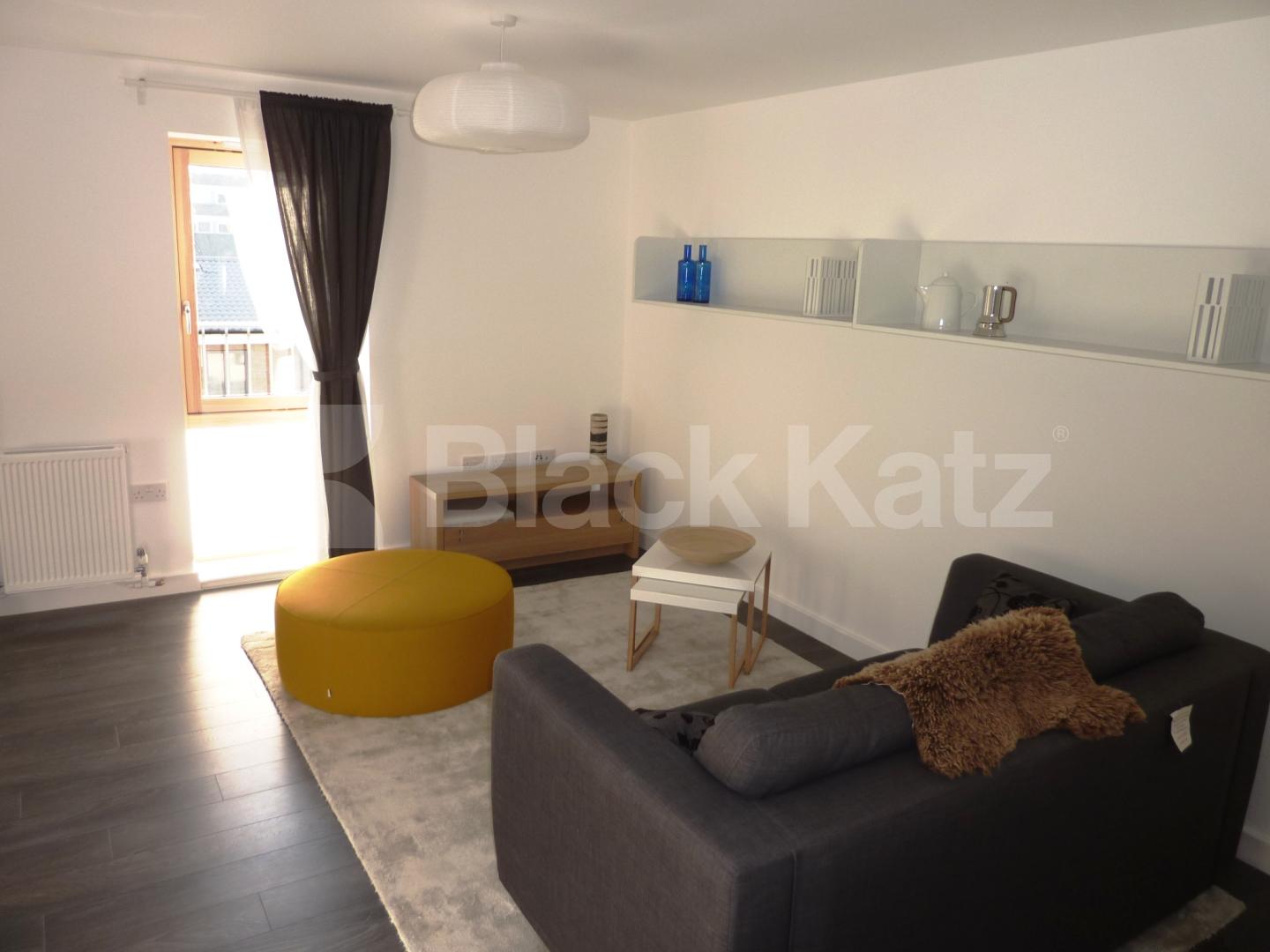 			NEW LUXURY INSTRUCTION!, 2 Bedroom, 1 bath, 1 reception Flat			 Chris Pullen Way, CALEDONIAN ROAD